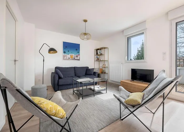 Confort Et Bouffee D'oxygene A *